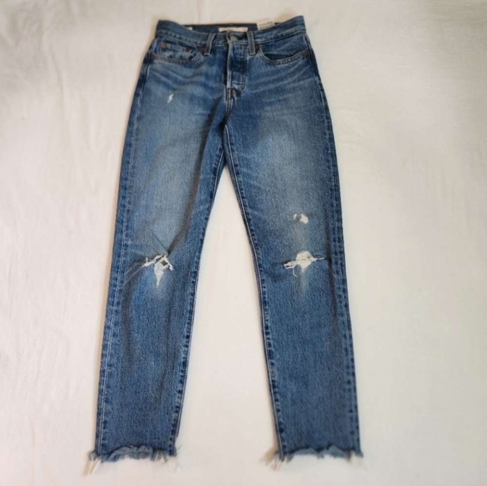 Levi's Premium Wedgie Fit Jeans button fly distressed raw frayed hem blue 25